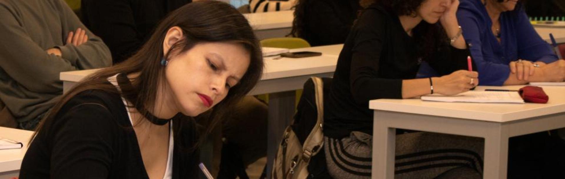 Estudiantes en sede Puan. 